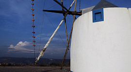 Wandelen langs de oude windmolens